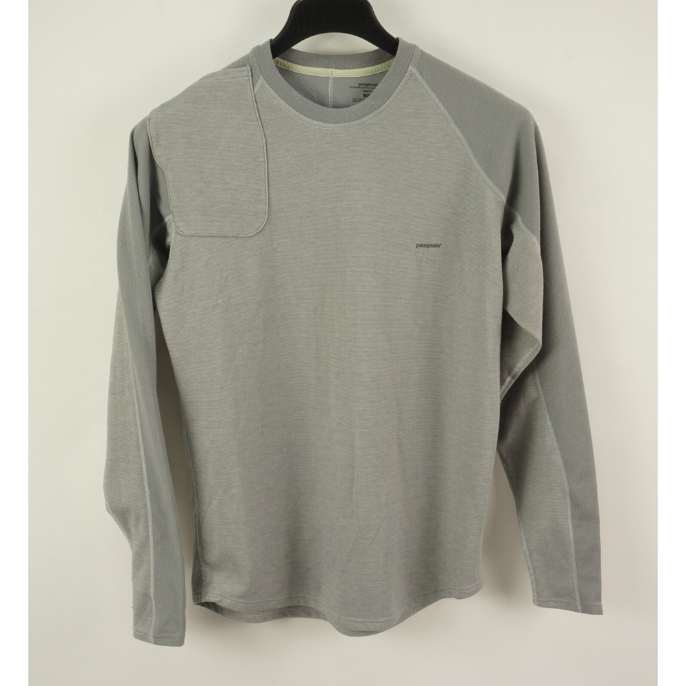 Patagonia Capilene Performance Baselayer Men's Medium Gray Phone Pocket Shirt